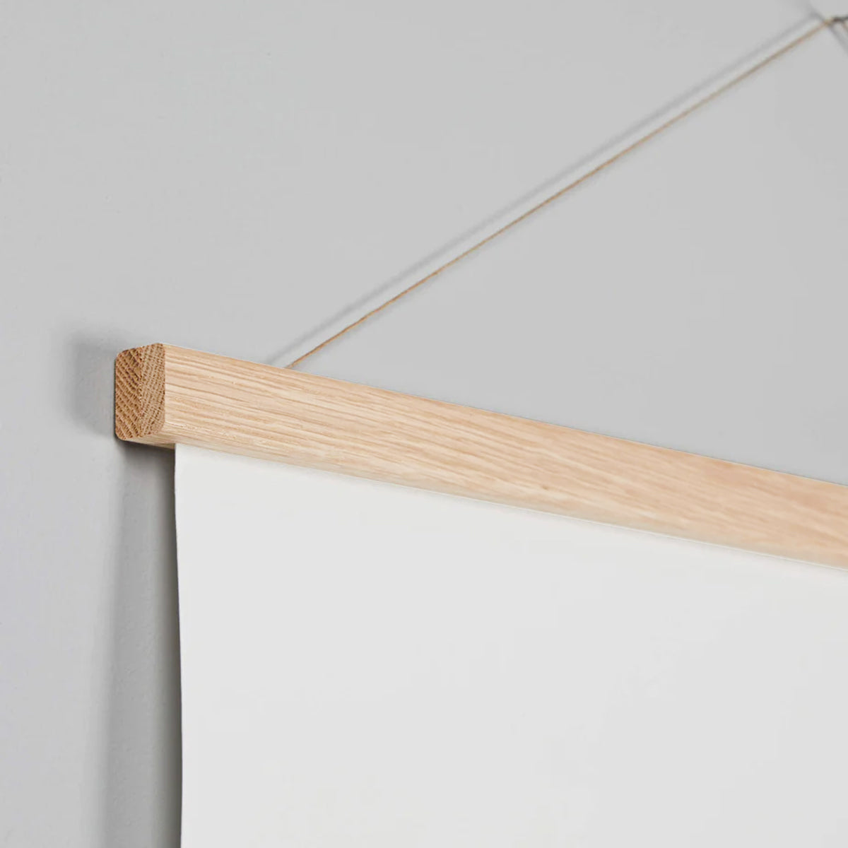 Pine Magnetic Poster Hangers